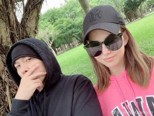 2018国产夫妻自拍,私密生活瞬间，情感共鸣的影像记录  第2张